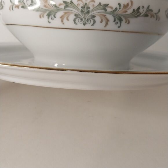 Noritake BARCELONA 6673 Gravy Boat Attached Base Gold Trim Discontinued - Picture 8 of 10